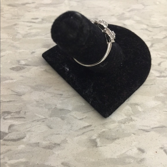 Diamond Ring - Picture 3 of 7